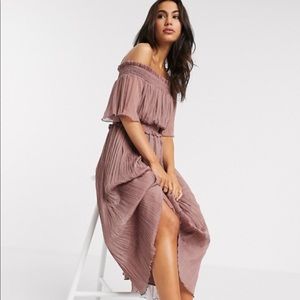 🌸NWT🌸 ASOS off the shoulder midi dress
